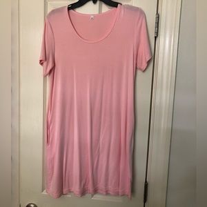 Boutique pink tshirt dress with pockets size M
